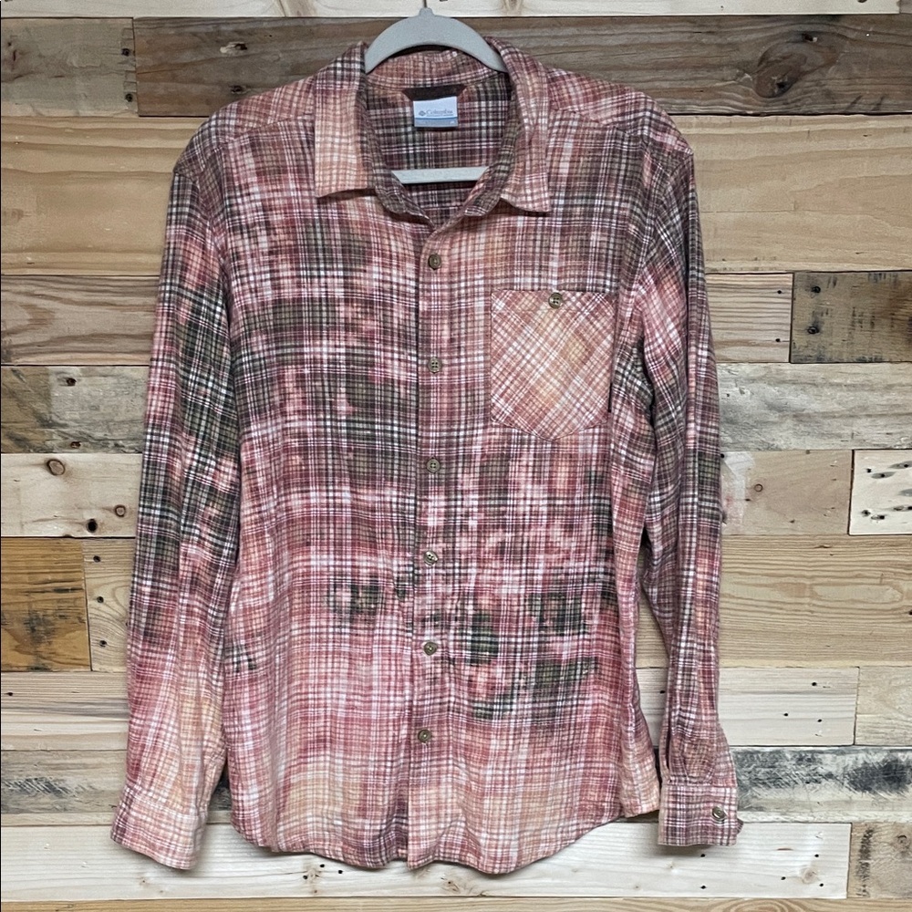 Columbia size Medium Pink, Cream, Brown Plaid Soft Flannel Button Down Shirt